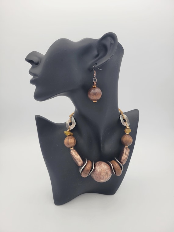 Vintage Wooden Beaded & Metal Disc Jewelry Set with Necklace and Dangle Earrings Costume Jewelry Retro Women Statement Bronze Chunky Brown