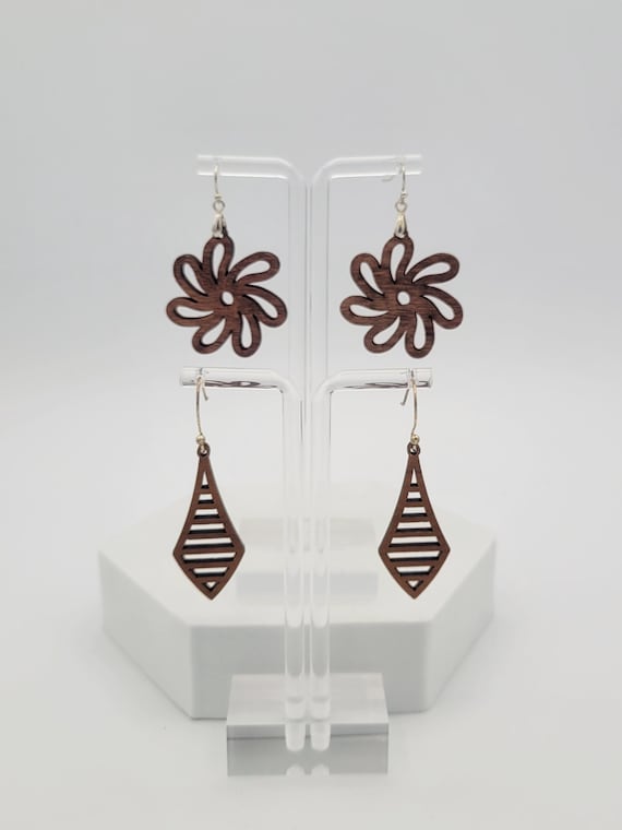 Two Pairs of Vintage Openwork Wooden Dangle Earrings Costume Jewelry Statement Women Retro Floral Flower Geometric Teardrop Woodcut