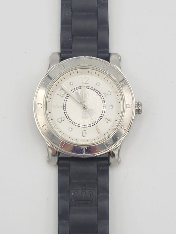 Juicy Couture Silver Tone White Face Ladies Watch with Black Silicone Band Costume Jewelry Retro Statement Timepiece Quartz JC.29.3.14.0317