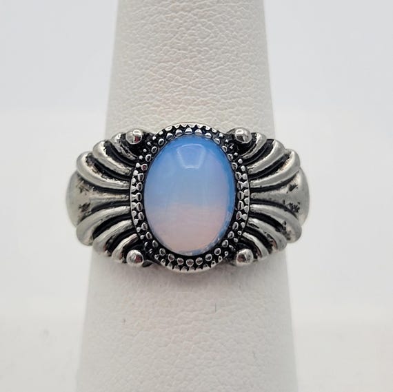 Vintage Silver Tone & Faux Moonstone Cocktail Statement Ring Right Hand Costume Jewelry Statement US Size 6.75 Iridescent Black Enamel