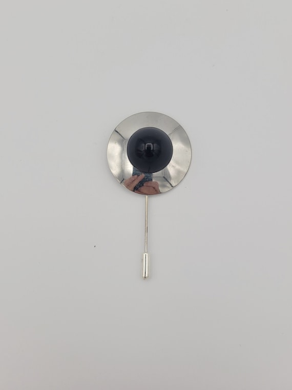 Vintage 1970s Silver Tone Geometric Stick Pin with Black Dome Costume Jewelry Retro Statement Women Straight Hat Brooch Shiny Chrome Circle