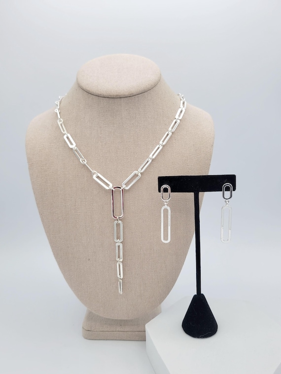 Vintage NEW Nine West Silver Tone Chrome Finish Openwork Oval Jewelry Set with Y-Necklace & Dangle Earrings Costume Jewelry Women Statement