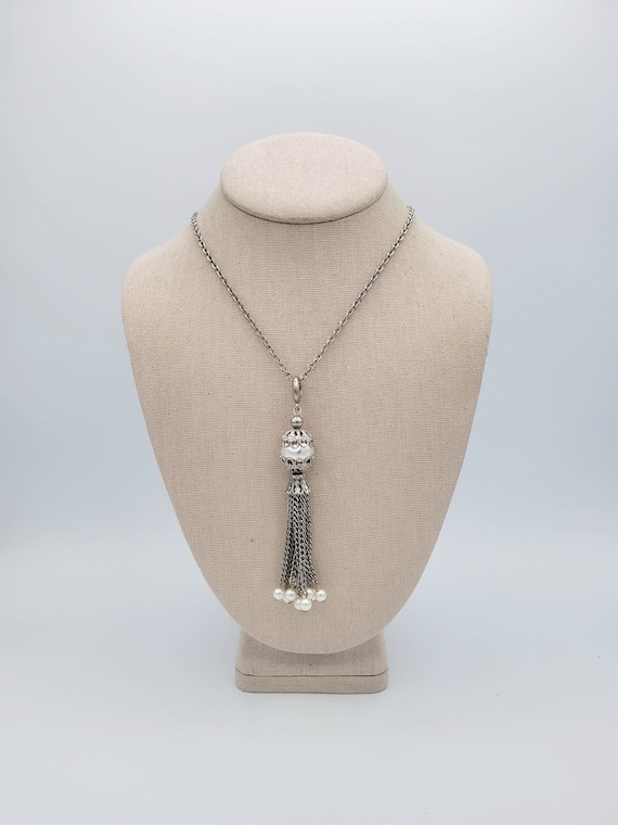 Vintage Silver Tone Art Nouveau Style Tassel Pendant with Faux Pearls & Textured Cable Chain Necklace Costume Jewelry Retro Statement White