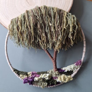 Weeping Willow Tree Fiber Art in Hoop, Heather Moorland Wall Art, Autumn in England, Nature Lover Gift Idea zdjęcie 2