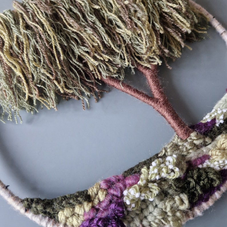 Weeping Willow Tree Fiber Art in Hoop, Heather Moorland Wall Art, Autumn in England, Nature Lover Gift Idea zdjęcie 5