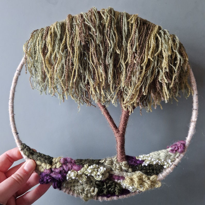 Weeping Willow Tree Fiber Art in Hoop, Heather Moorland Wall Art, Autumn in England, Nature Lover Gift Idea zdjęcie 1