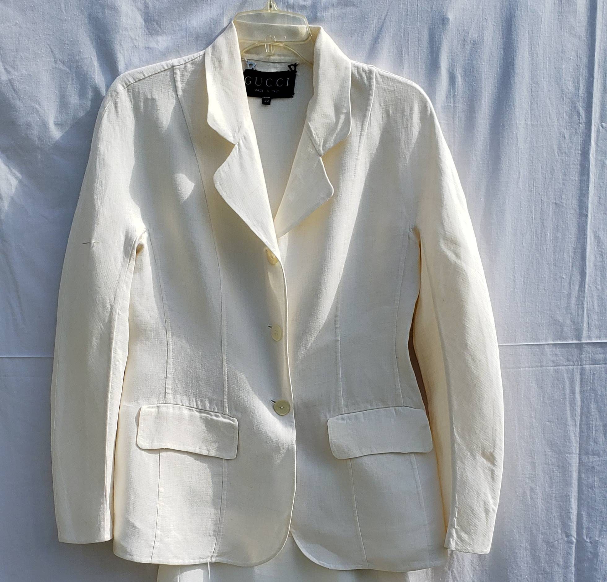 Gucci Skirt Suit Vintage Outfit White Gucci Suit |