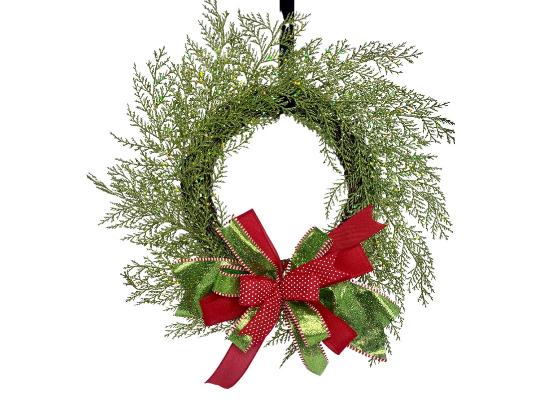 Thin Christmas Wreath 