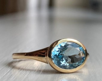 14k Aquamarine Signet Ring