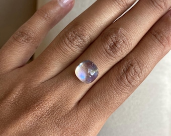 4.9 ct Rainbow Moonstone - Cushion Cut Cabochon