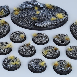 Classic Dark Wasteland - Battle ready bases for wargames, miniatures, figures - Different Sizes [PAINTED]