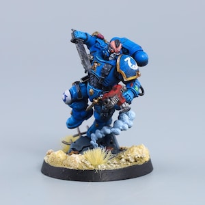 40k -  Space Marines - Ultramarines - Primaris Lieutenant in Reiver Armour [PAINTED]