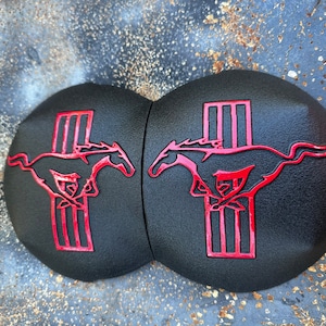 Ford Mustang Strut Tower Covers (2005-2014): pony tribar (choose logo color)