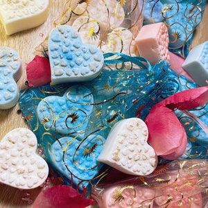Heart Shaped Soy Wax Melts with Essential Oils and Gold Flakes | Valentine’s Day | Wax Melts | Handmade | Soy Wax Melt | Wax | Gift