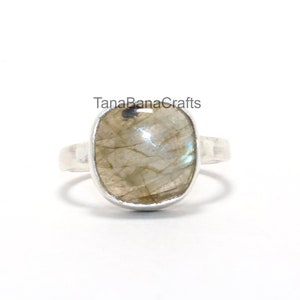 Cushion Labradorite Ring, 925 Sterling Silver Jewelry, Blue Gemstone Ring for Women, Bezel Set Handmade Ring, Birthstone Gift for Her