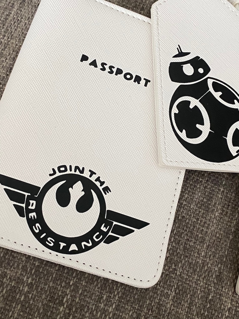 Disney Passport Holders and Luggage Tag Set Etsy