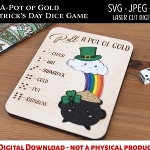 以下が含まれることがあります： 「Roll a Pot of Gold」のテキストが入った、聖パトリックの日の木製サイコロゲーム。虹、金のポット、レプラコーンの帽子が特徴です。白いサイコロがゲーム盤の隣にあります。「デジタルダウンロード」の文字が下部にあります。