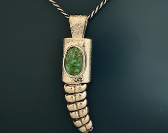 Colgante de serpiente de cascabel (piedra grande) - Turquesa del lago Carico, estilo occidental