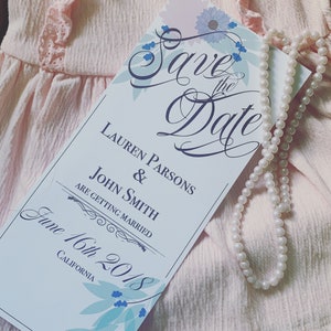 Pastell Floral Save the Date, gedruckte Karte