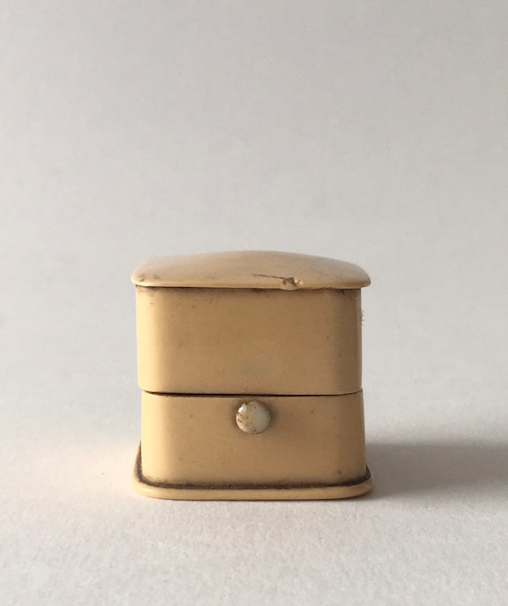 Antique Jewelry Box - Antique Ring Box