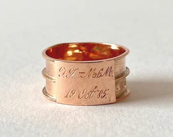 Antique Victorian 14 K Golden Ring Engraved