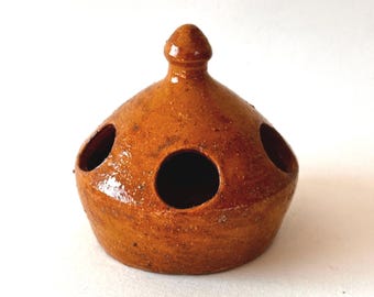 Antique 19th-century Chicken Feeder