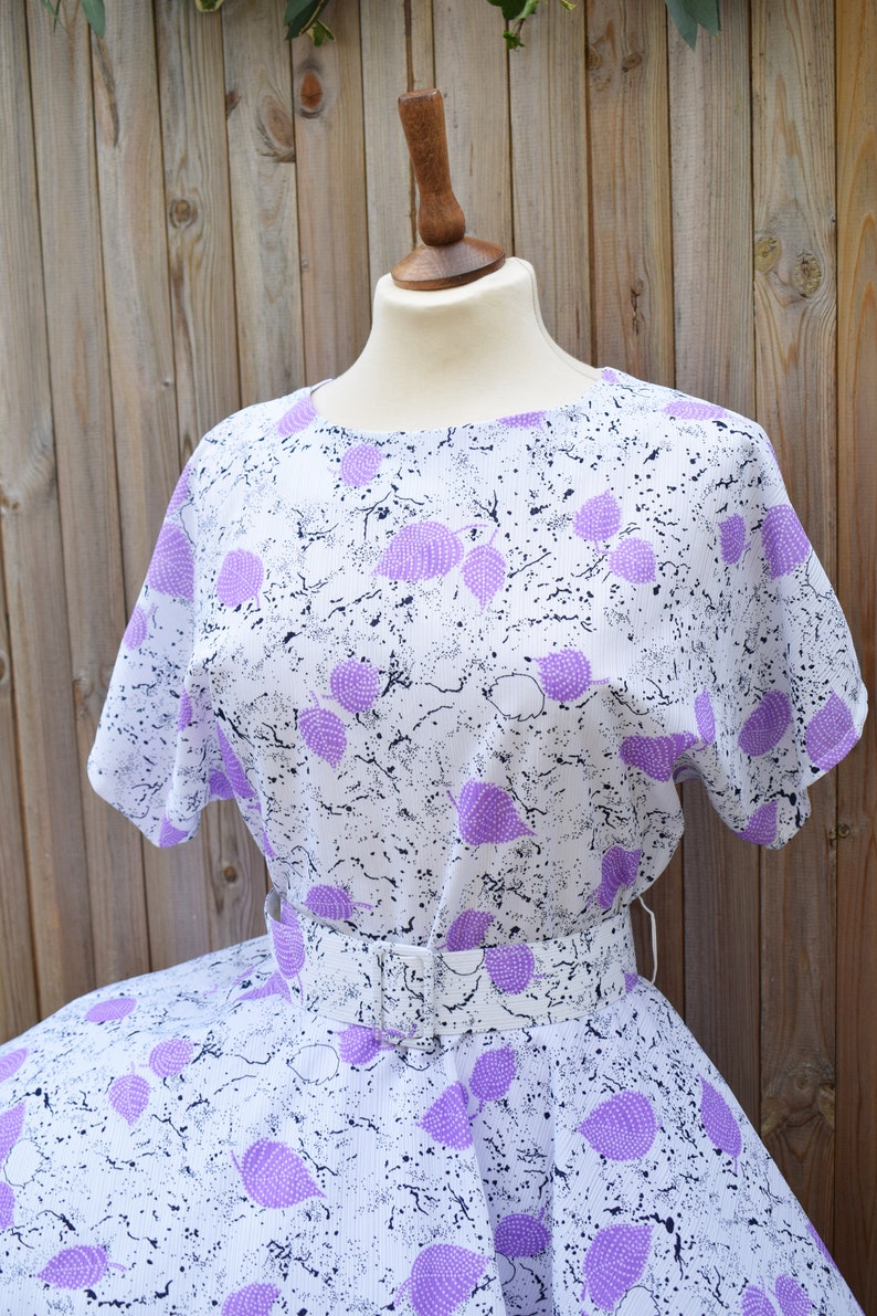 Lilac White Peplum Waist Midi Dress Batwing Sleeves Pencil Skirt Secretary Dress Size 12 image 4