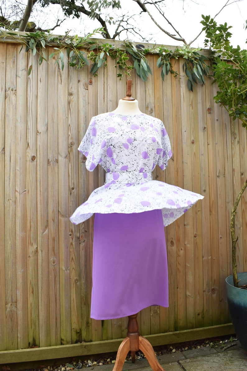 Lilac White Peplum Waist Midi Dress Batwing Sleeves Pencil Skirt Secretary Dress Size 12 image 5