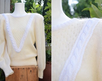 80er Jahre Ivory Flauschiger Mohair Pullover | Retro Oversized Strickpullover | Bischofsärmel | Made in Italy | Ca. Größe 12