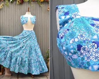 1970s Blue White Floral Maxi Skirt Crop Top Set | Psychedelic Summer Boho Festival Top Hippy Skirt | Retro Bra Crop Top | Tiered Skirt