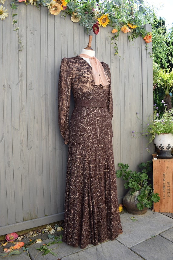 1920s 1930s Brown Gold Lace Crepe Pussybow Maxi D… - image 3