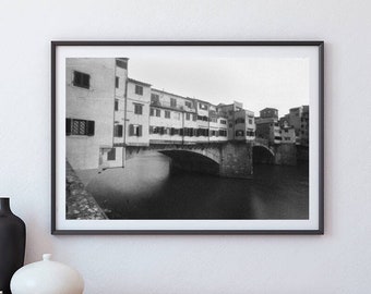 Photographie au sténopé, affiche Ponte Vecchio de Florence, photographie de film, impression d'art Mid-Century, affiche rétro Italie, décoration murale Florence Toscane