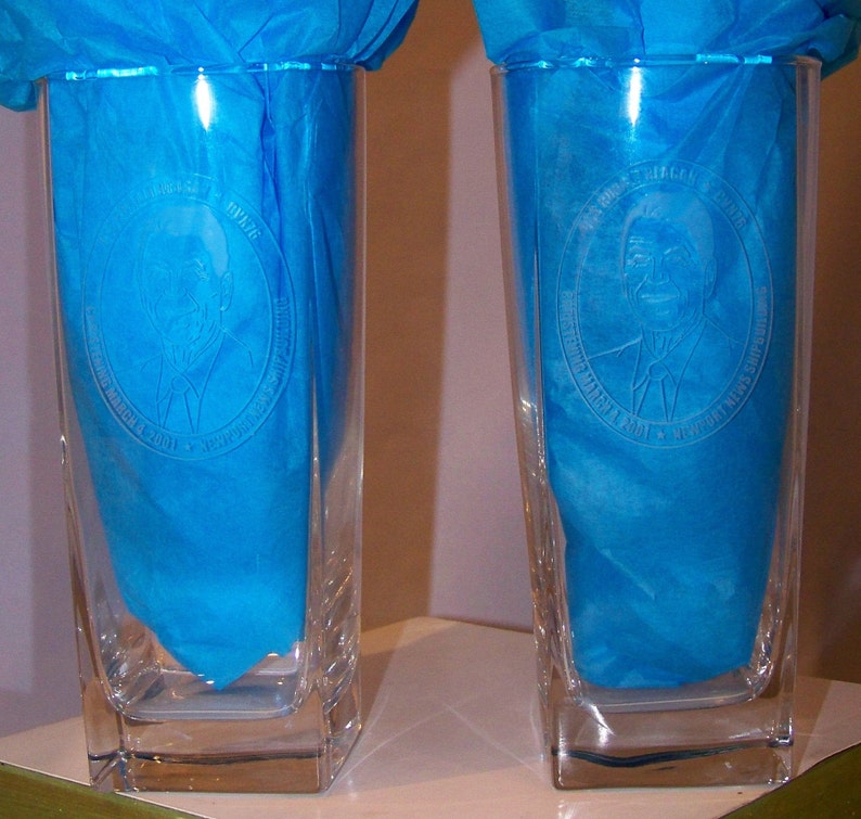 USS Ronald Reagan Tumblers Drinking Glasses Souvenier President