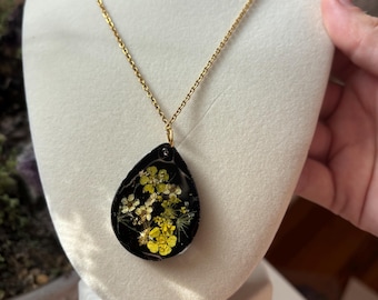 Pressed Flower Pendant Necklace: Yellow Floral, Gold Leaf, Teardrop