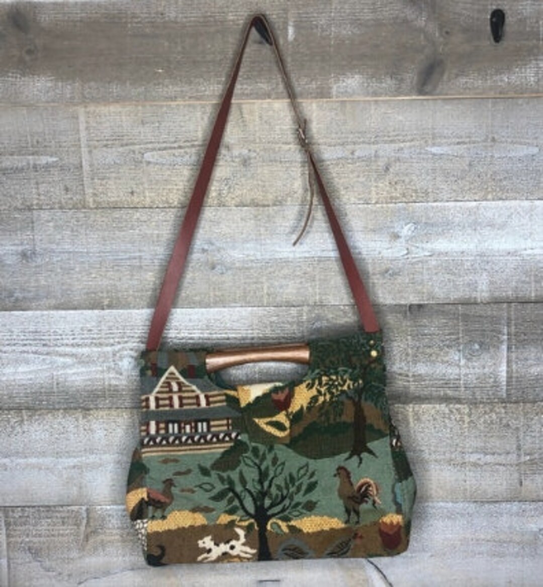 The Carpetbagger Vintage Farm Printed Carpet Granny Tapestry Etsy