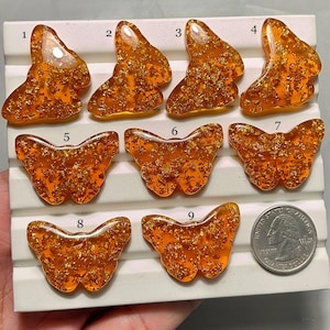 Cabujón de ámbar báltico sintético en forma de mariposa - Calidad AAA - Ámbar creado en laboratorio - Piedra suelta - Piedra preciosa para joyería - A-192