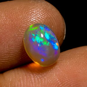 Ethiopian Opal Top Grade Quality 100% Natural Welo Fire Ethiopian Opal Oval Cabochon Loose Stone For Making Jewelry 1.5 Ct. 8X6X5 mm B-158
