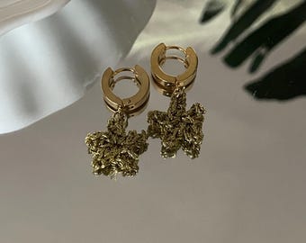 Handmade Crochet Star Huggie Earrings – Gold & Sterling Silver Options, trendy earrings, gift for her, charms earrings
