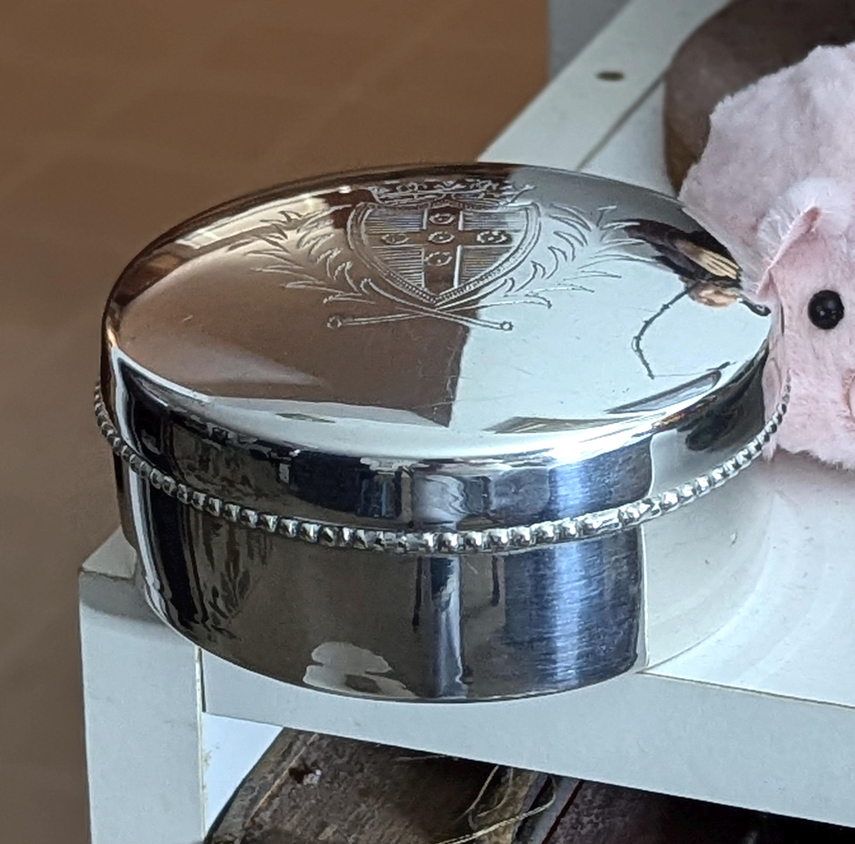 Round Cigarette Case