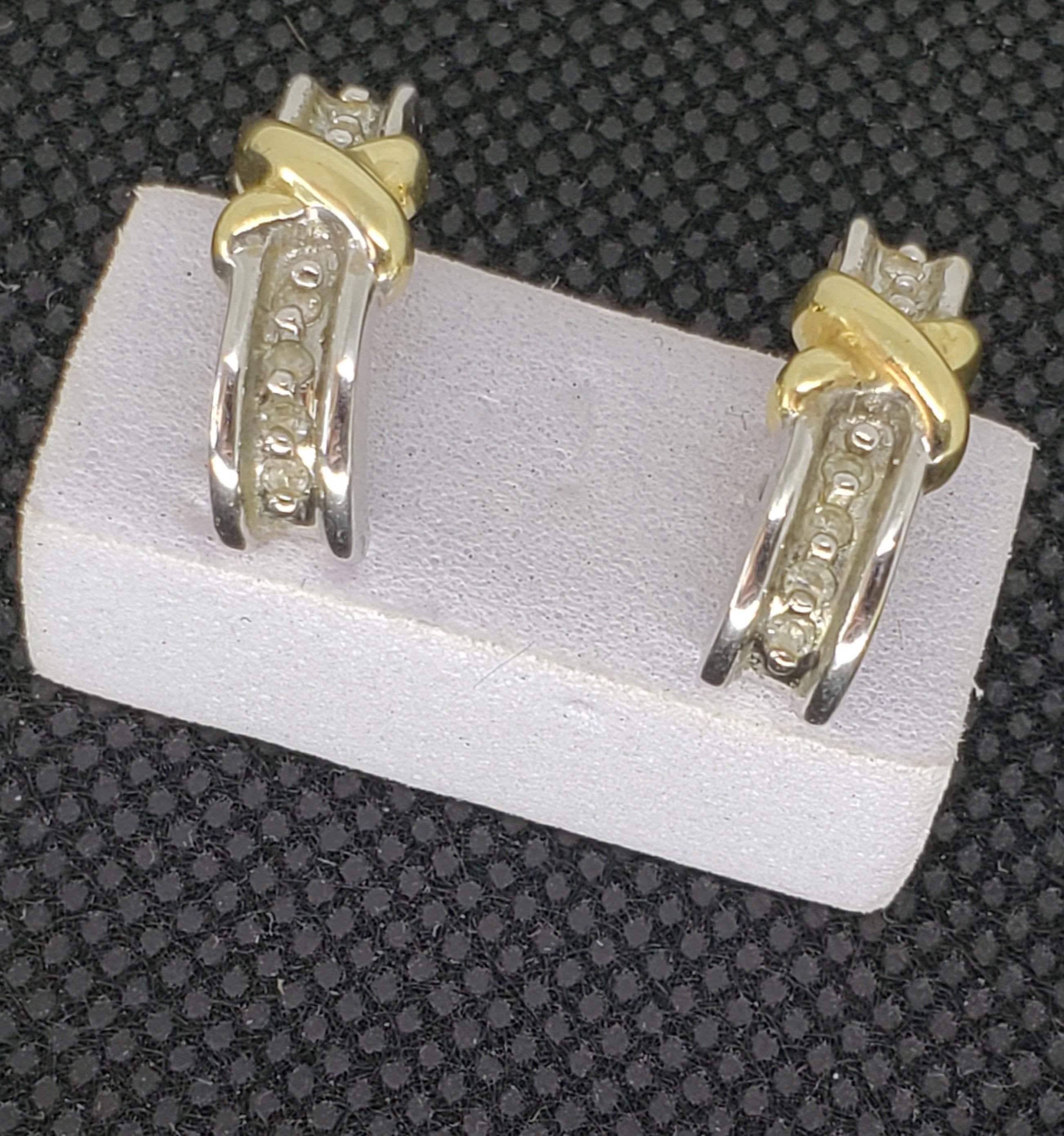 Mesmerizing Vintage Native American Navajo Sterling Silver 14k Gold Rolling Waves Bracelet Mesmerizing Vintage Native American Navajo Sterling Silver 14k Gold Rolling Waves Bracelet