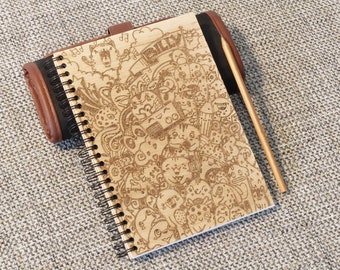 Notizbuch aus Holz, Reisenotizbuch aus Holz, Notizblock aus Holz, Tagebuch aus Holz, Buch aus Holz, Lasergravur Doodle #2