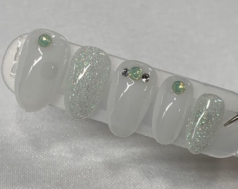 Einfacher Grüner Opal