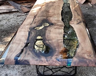 Custom Epoxy Resin River Table, Solid Walnut Wood Dining Table, Handmade Ultra Clear Epoxy Furniture for Your Home, Large Wooden Table