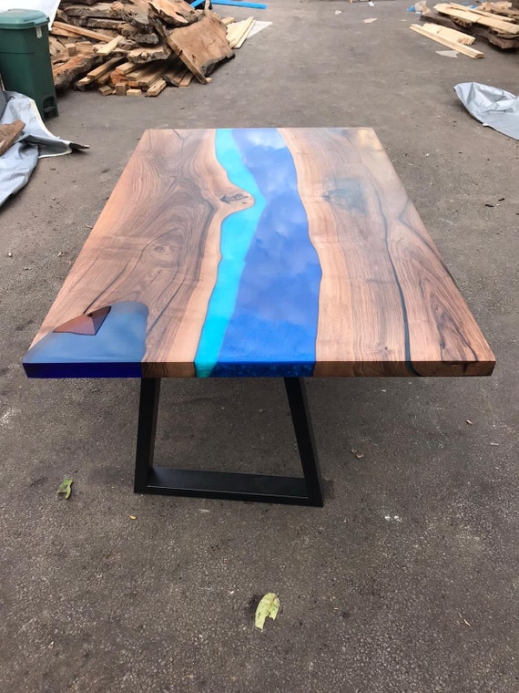 River 2024 edge table