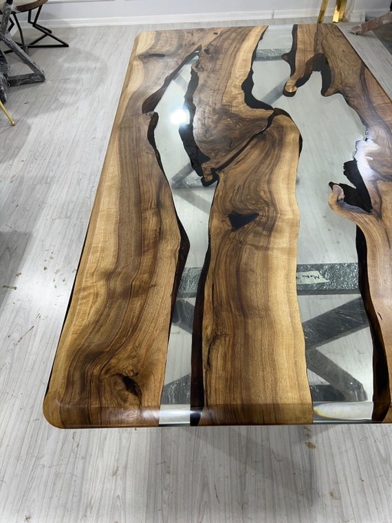 Custom Epoxy Resin River Table, Solid Walnut Wood Dining Table, Handmade Ultra  Clear Epoxy Furniture for Your Home, Large Wooden Table -  Norway