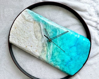 Beach wall clock, resin ocean clock. Coastal home decor. Sea beach lover gift for birthday. housewarming gift.