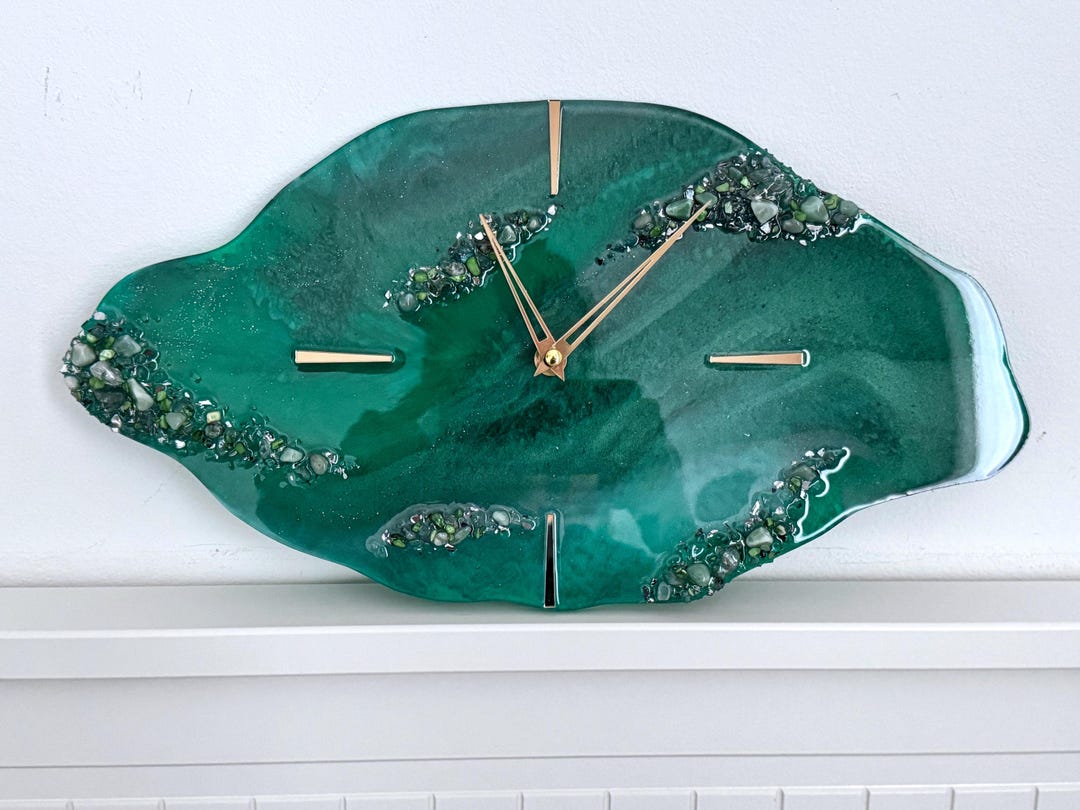 Unique Green Wall Clock Housewarming Gift Modern Wall Green Clock Wall ...