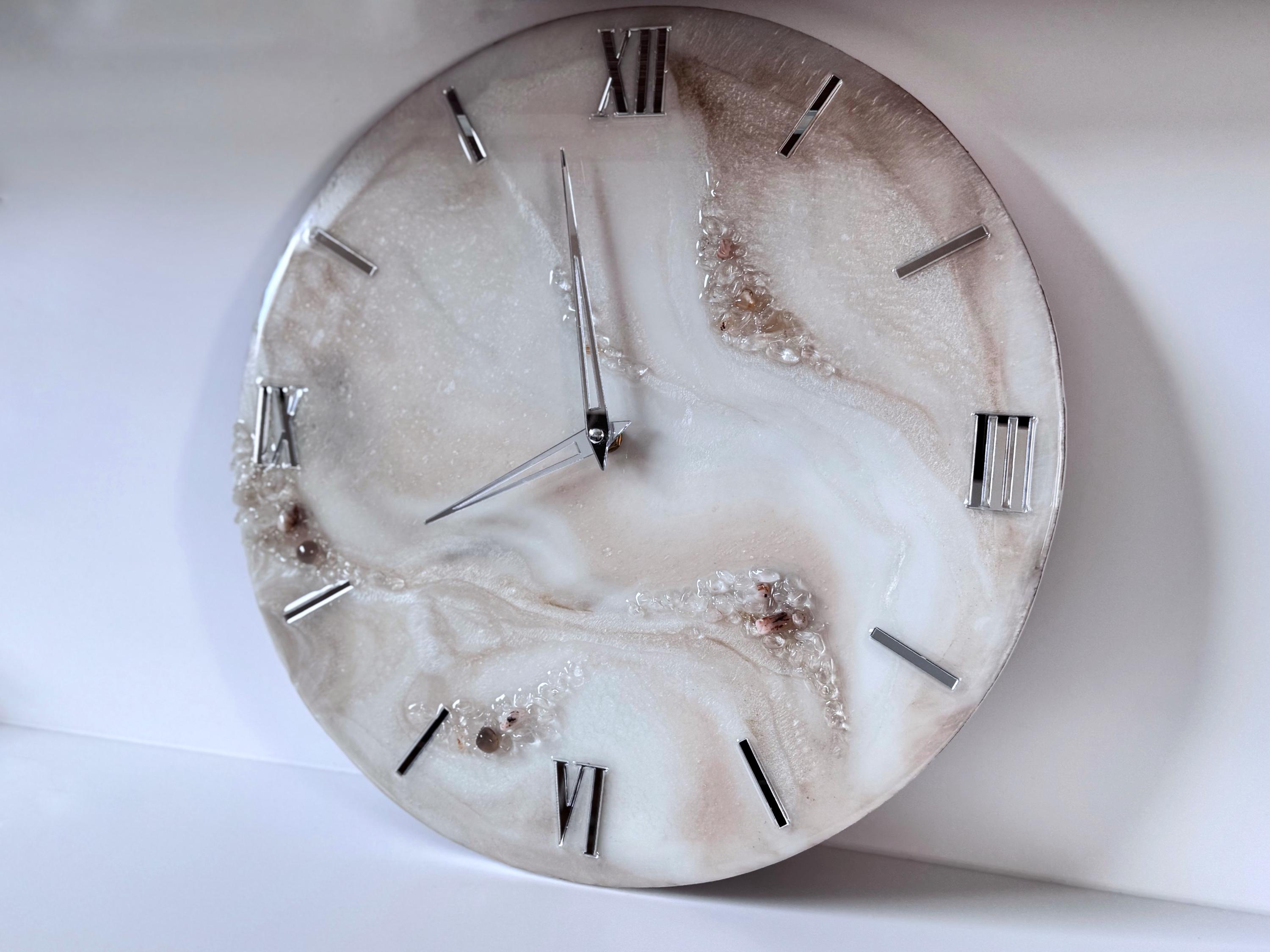 Kaws Wall Clock - Etsy Kaws Wall Clock - Etsy