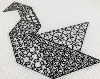 Oiseau Tangram Blackwork Pattern, PDF Blackwork Embroidery Chart, PDF Downloadable Pattern Broderie par The Steady Thread