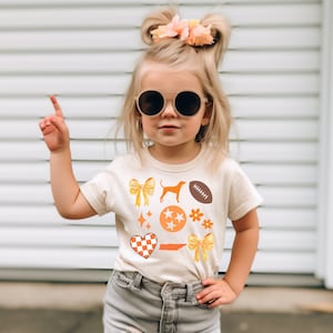 Voluntarios de Tennessee Fútbol americano PNG de Rocky Top Fútbol americano de Tennessee Sublimación de Tennessee Vols Retro Daisy Tennessee Girl Lazo de moda